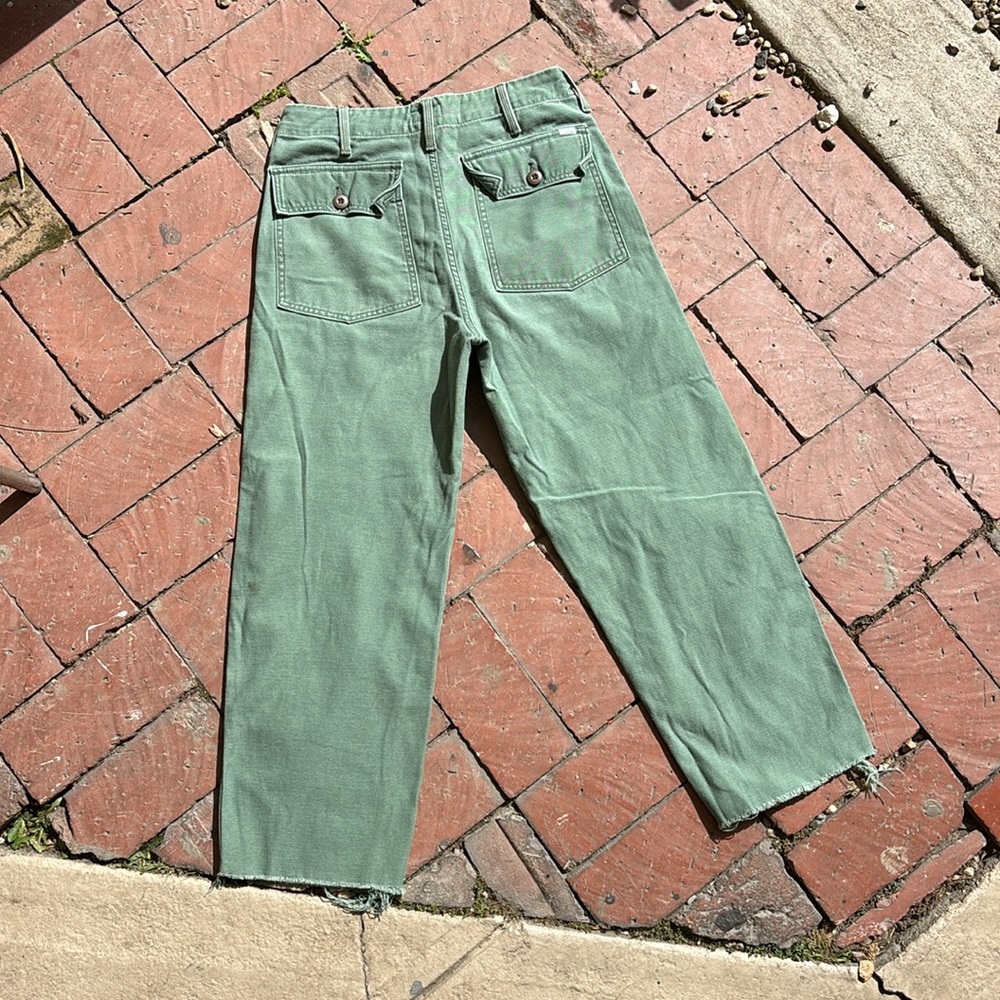PATCH POCKET PRIVATE ANKLE FRAY-army
MOTHER DENIM - Picture 10 of 11